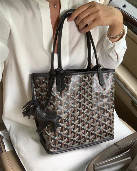 goyard shoulder bag small|Goyard tote bag price.